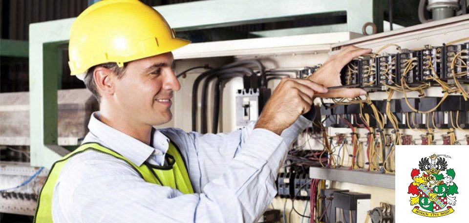 TRAINING SISTEM DISTRIBUSI TENAGA LISTRIK DI KAPAL